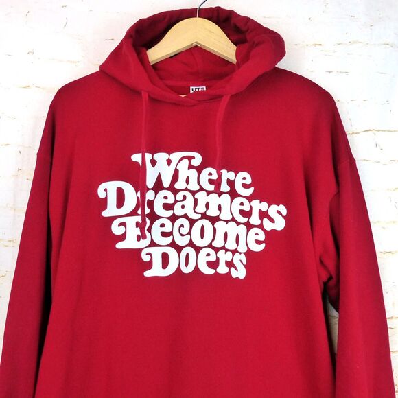 Uniqlo x Verdy Hoodie Women XL Red Rise Dreamers Become Doers Rise Again Pockets - Picture 5 of 10